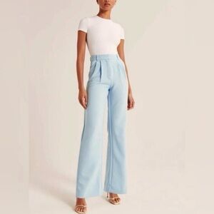 Abercrombie & Fitch Light Blue Pants Size 28